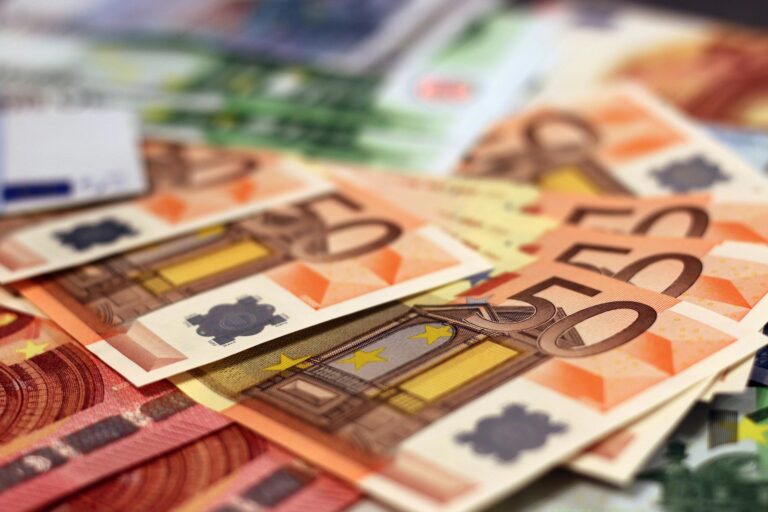 Zurücknahme der erhöhten Entschädigungen für Kreistagsmitglieder